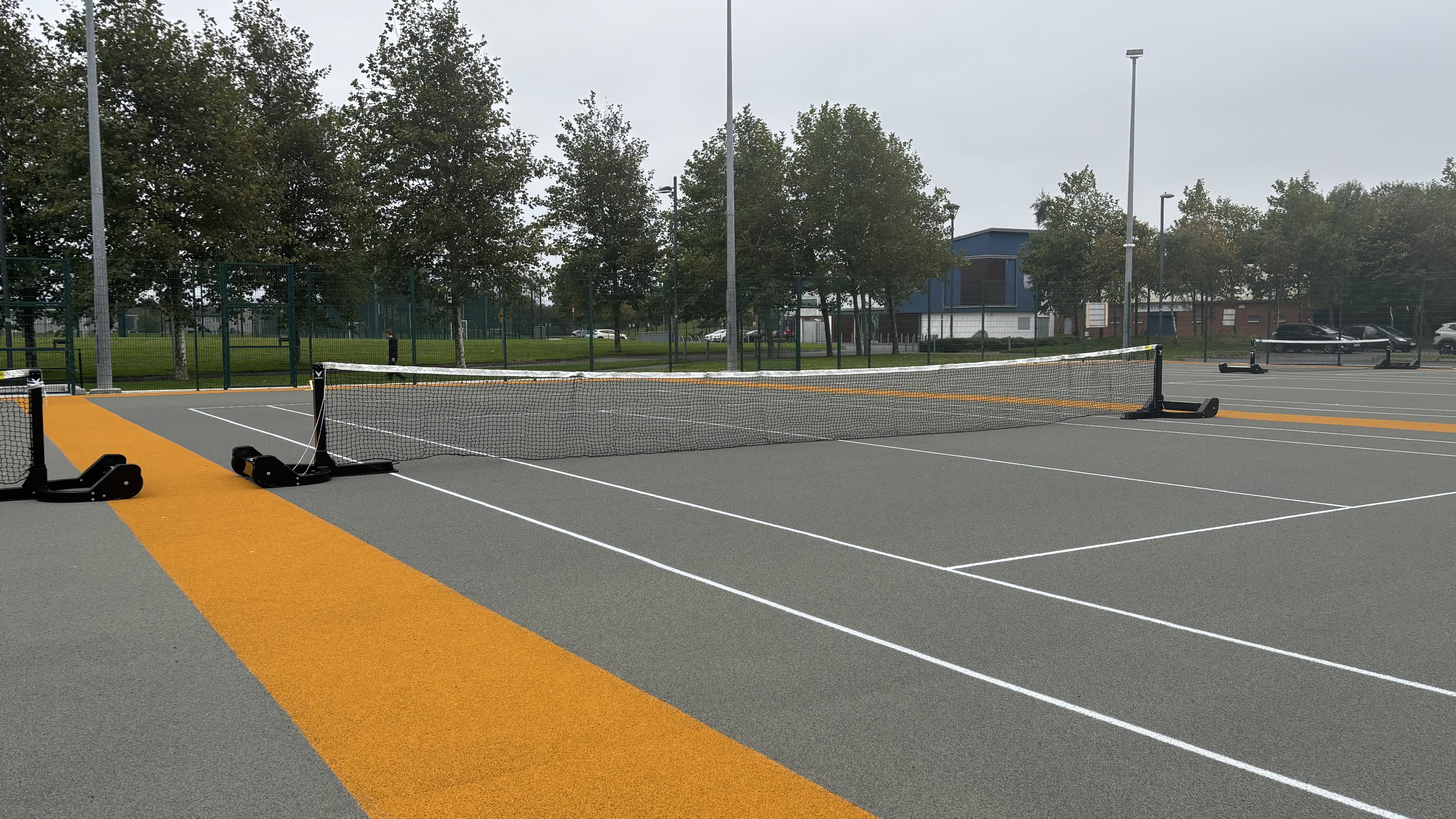 Dundalk-Sports-Centre-Tennis-Courts
