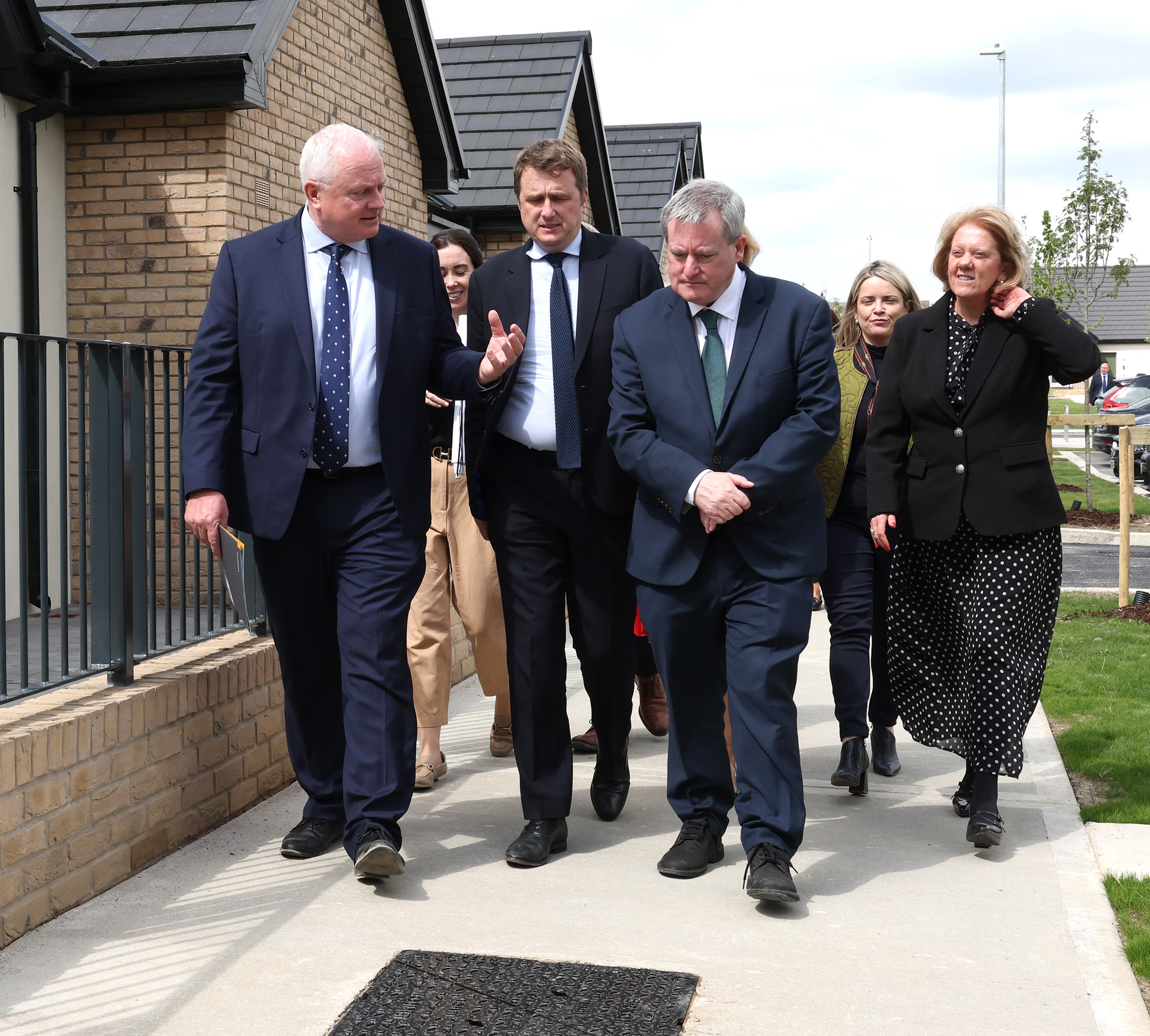 Minister-Visits-Louth_Housing-01-05-26-(5)