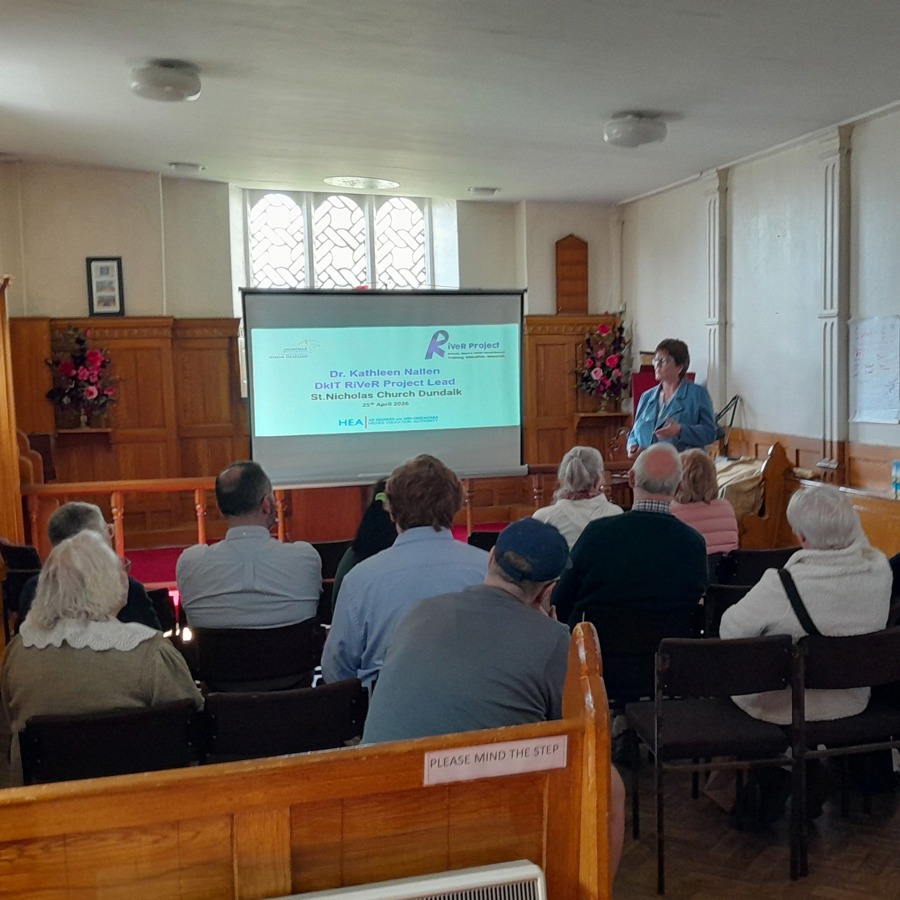 Dr Kathleen Nallen gives a talk at the St Nicolas C.O.I Open day